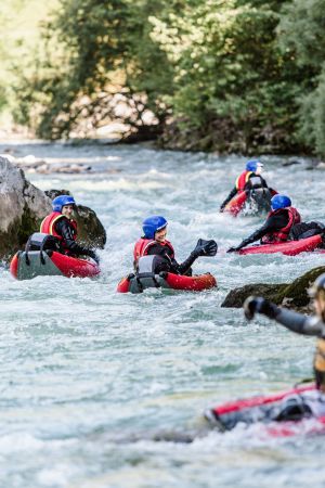Riverbug- und Kanu-Abenteuer im Base Camp Lofer – Wildwasser-Action, Outdoor-Spaß und sportliches Erlebnis