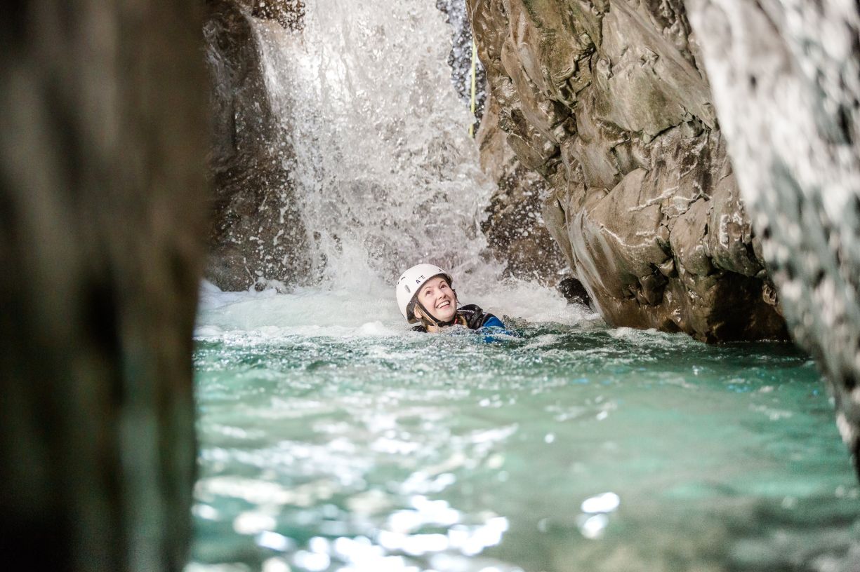 Canyoning Lofer Base Camp – Adrenalin und Wildwasser Tour mit Action und Abseilen in der Natur