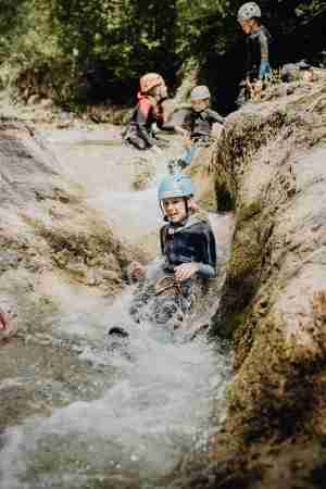 Base Camp Lofer Canyoning – Outdoor Abenteuer für Kinder mit Wildwasser, Klamm, Sprung und Natur Action