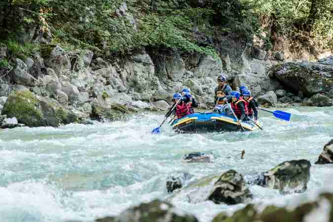Wildwasser-Rafting-Tour im Base Camp Lofer – Extrem-Abenteuer mit Action, Wasserfall und Outdoor-Sport