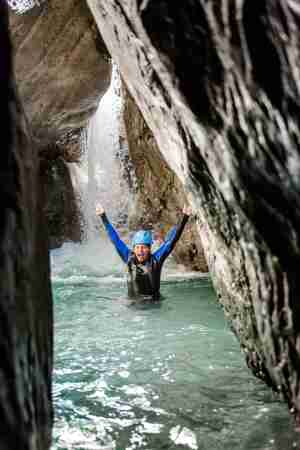 Lofer Canyoning Abenteuer – Wildwasser Tour im Base Camp mit Action und Natur Erlebnis